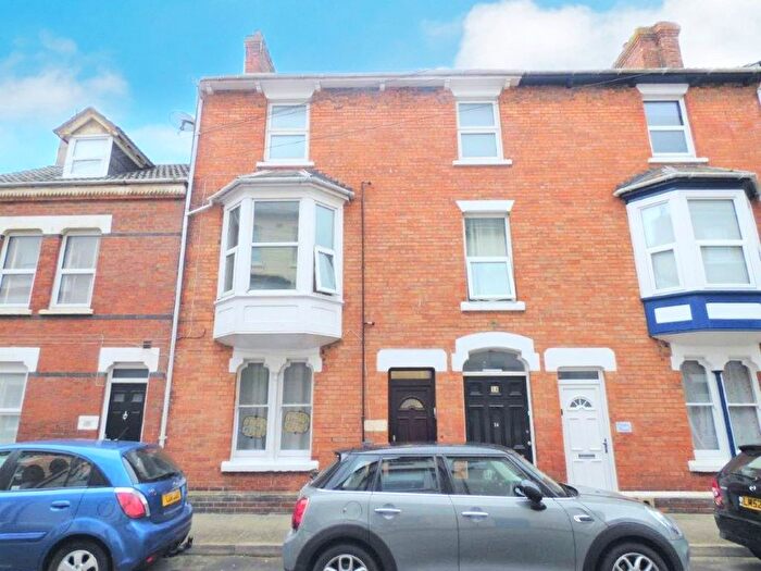 1 Bedroom Flat To Rent In Market Street, Weymouth, DT4