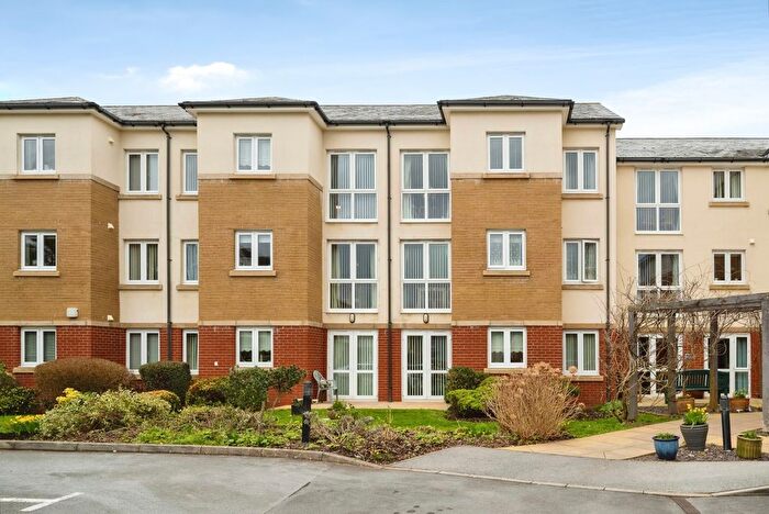 1 Bedroom Flat For Sale In Alexandra Road, Gorseinon, Swansea, SA4