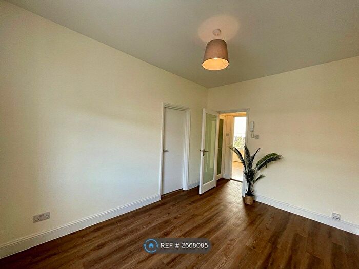 1 Bedroom Flat To Rent In Beatty Road, London, N16