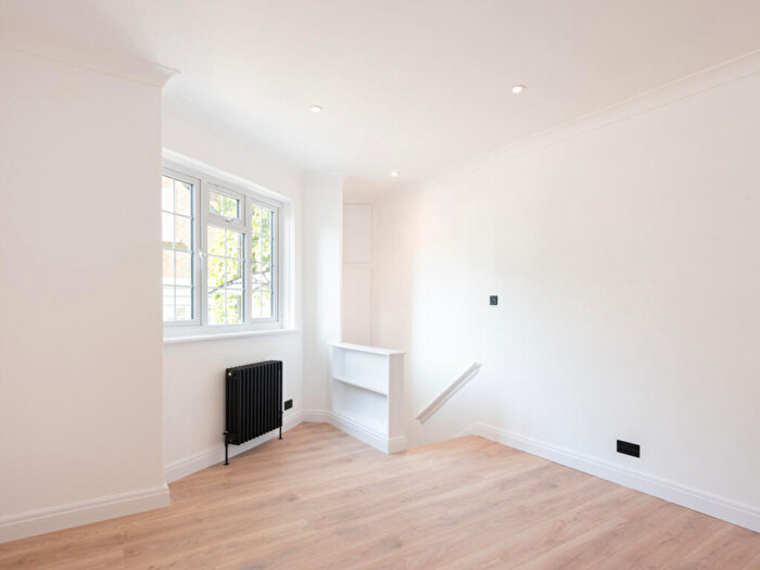 1 Bedroom Apartment To Rent In Northwick Close, London, NW8