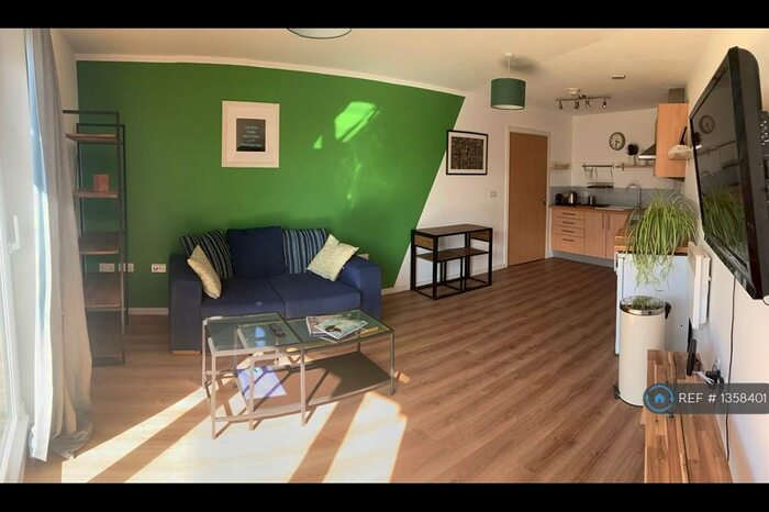 2 Bedroom Flat To Rent In Stuart Street, Manchester, M11