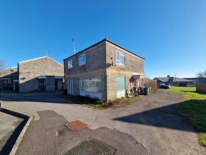 Detached House For Sale In Westwood Road, Rudloe, SN13