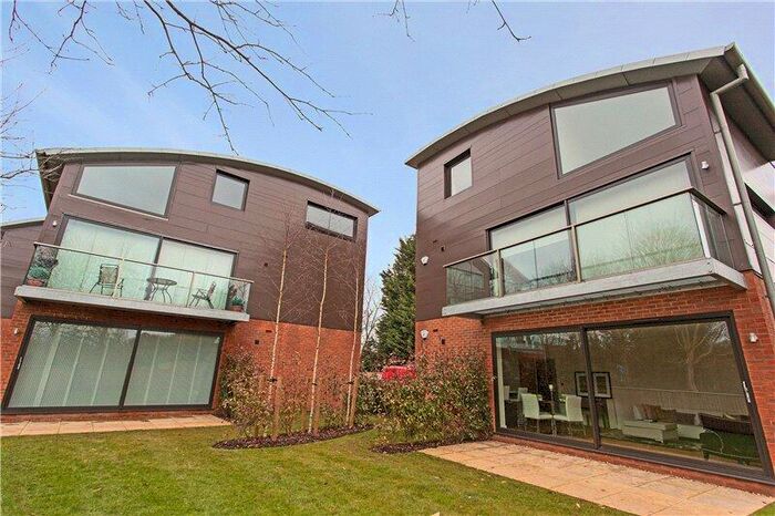 1 Bedroom Flat To Rent In Henley Gate, Reading Road, Henley-on-Thames, Oxfordshire, RG9