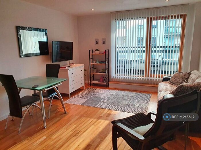 1 Bedroom Flat To Rent In Leeds, Leeds, LS9