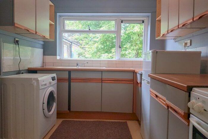 1 Bedroom Flat To Rent In Holborough Close, Colchester CO4
