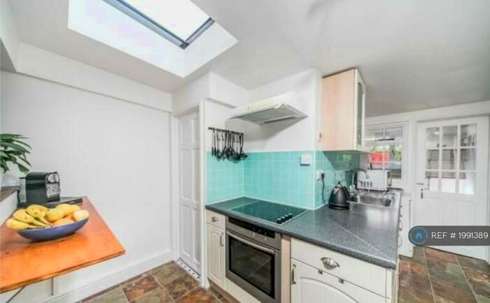 2 Bedroom Terraced House To Rent In Brunswick Street, Reading, RG1