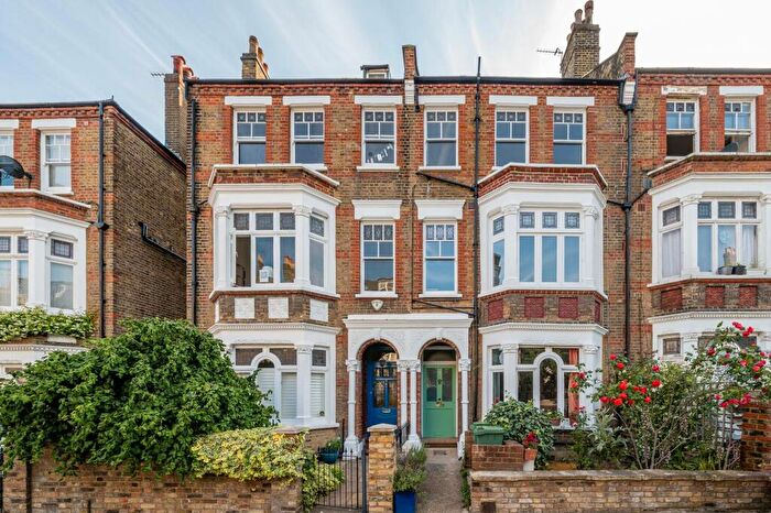 1 Bedroom Flat To Rent In Estelle Road, London, NW3
