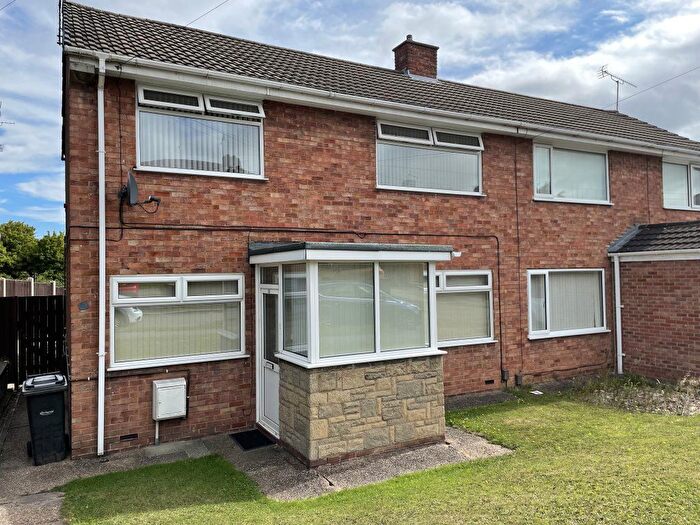 2 Bedroom Semi-detached House To Rent In Woodfield Road, Pinxton, NG16