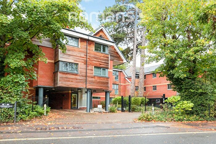 2 Bedroom Apartment To Rent In Cliddesden Road, RG21