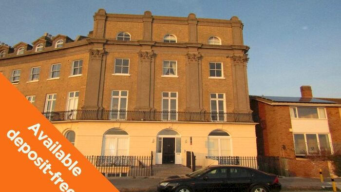 1 Bedroom Flat To Rent In Sea Front, Hayling Island PO11