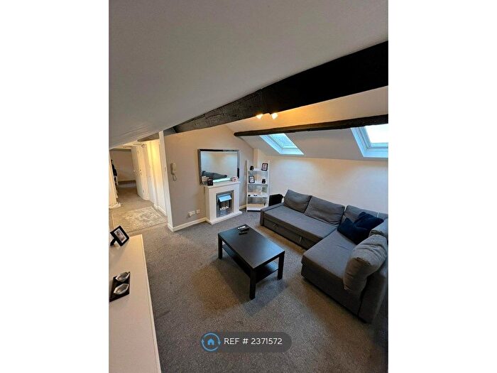 2 Bedroom Flat To Rent In Bridge Street, Belper, DE56