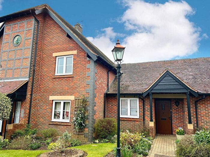 1 Bedroom Flat For Sale In Freemans Gardens, Olney, Buckinghamshire, MK46