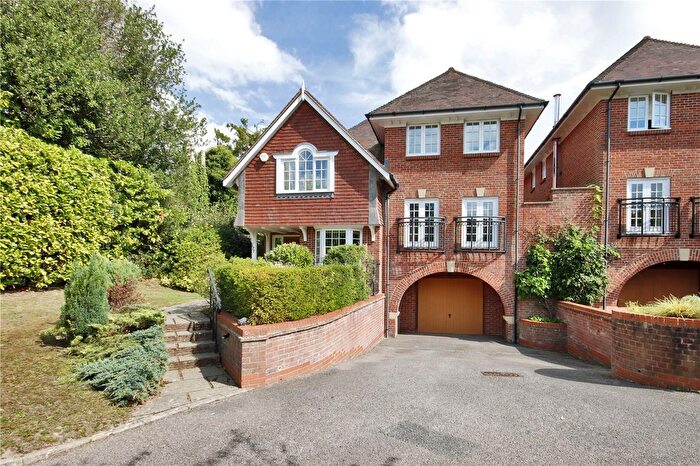 5 Bedroom Detached House For Sale In Forest Road, Tunbridge Wells, Kent, TN2