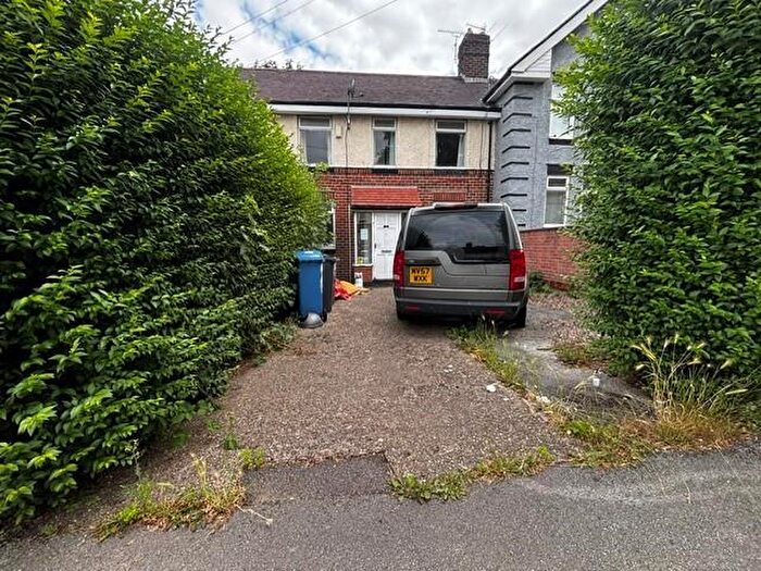 3 Bedroom Terraced House For Sale In Molineaux Road, Shiregreen, S5