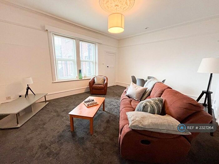 2 Bedroom Flat To Rent In Wingrove Road, Newcastle Upon Tyne, NE4