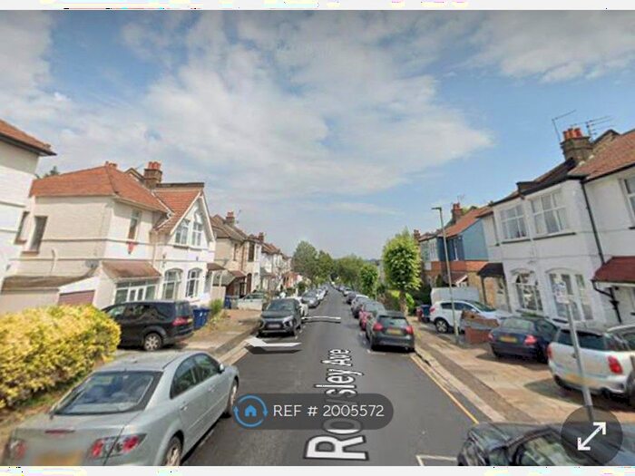 3 Bedroom Flat To Rent In Hendon, London, NW4