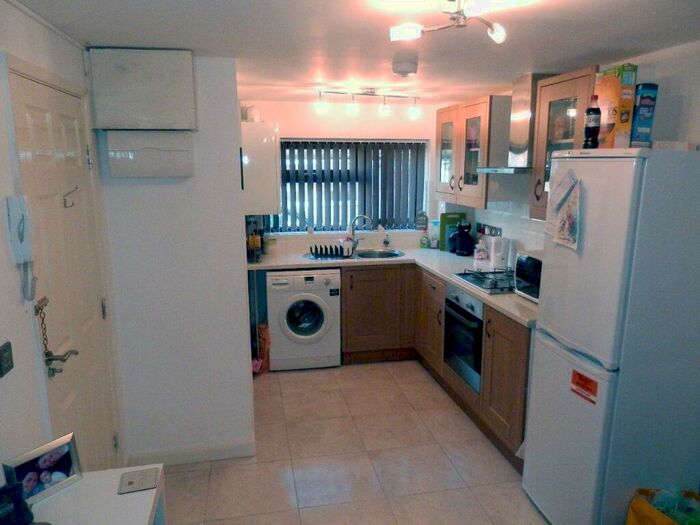 1 Bedroom Flat To Rent In High Street South, Dunstable, LU6