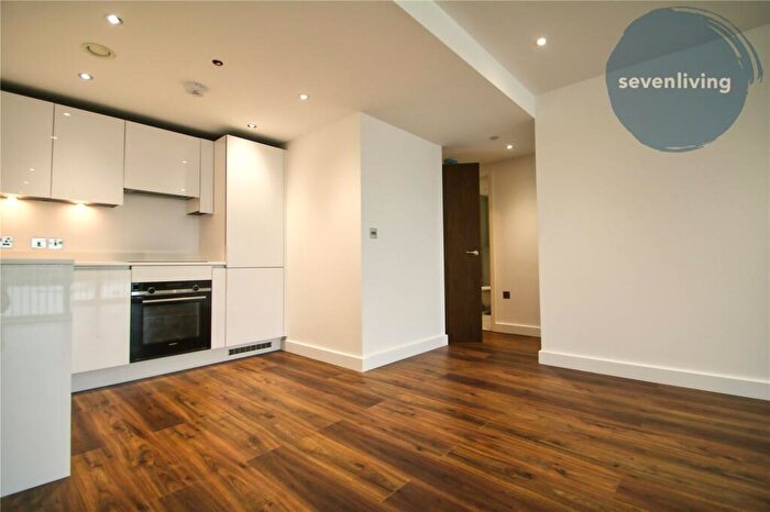 1 Bedroom Apartment To Rent In The Grand Exchange, Market Street, Bracknell, Berkshire, RG12