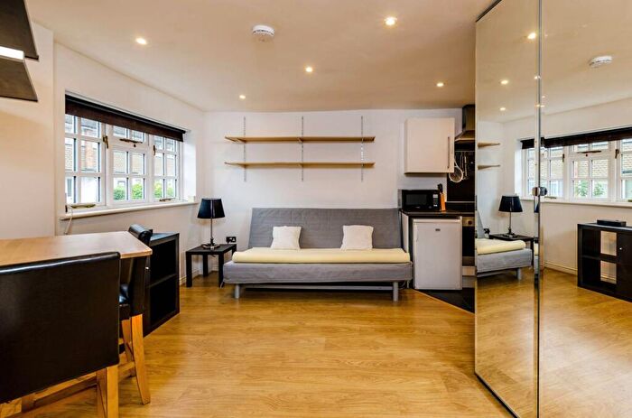 Studio To Rent In Millmead Terrace, Guildford, GU2