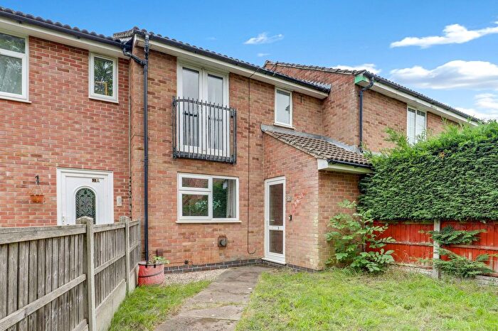 3 Bedroom Terraced House For Sale In Mimosa Close, Nottingham, NG11