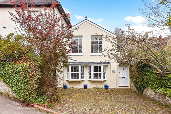 3 Bedroom Semi-Detached House For Sale In The Wharf, Midhurst, West Sussex, GU29