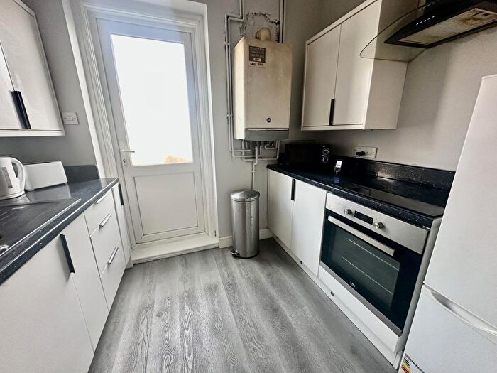 1 Bedroom Flat To Rent In Trent Road, Blackpool, FY4