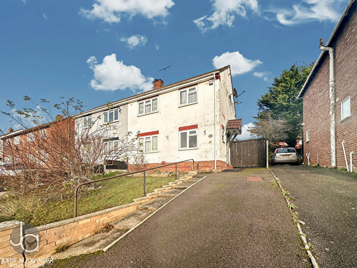 3 Bedroom Semi Detached House For Sale In Hazelton Road, Colchester, CO4