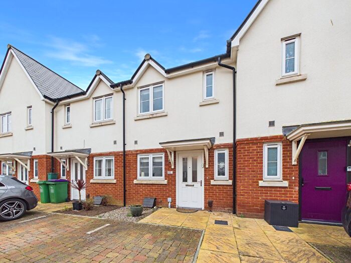 2 Bedroom Terraced House For Sale In Westbrook Drive, Folkestone, Kent, CT20