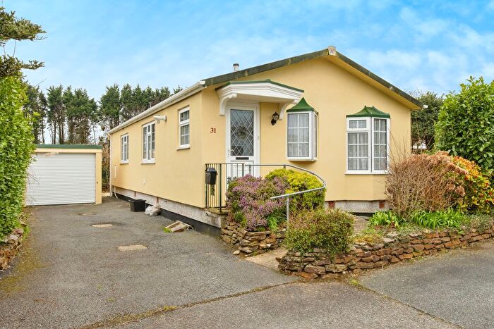 2 Bedroom Bungalow For Sale In Tregainlands Park, Washaway, Bodmin, Cornwall, PL30