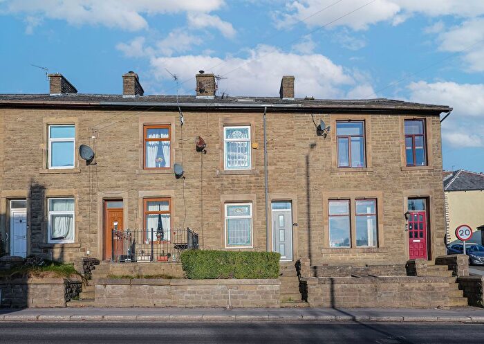 3 Bedroom Terraced House For Sale In Blackburn Road, Rising Bridge, BB5