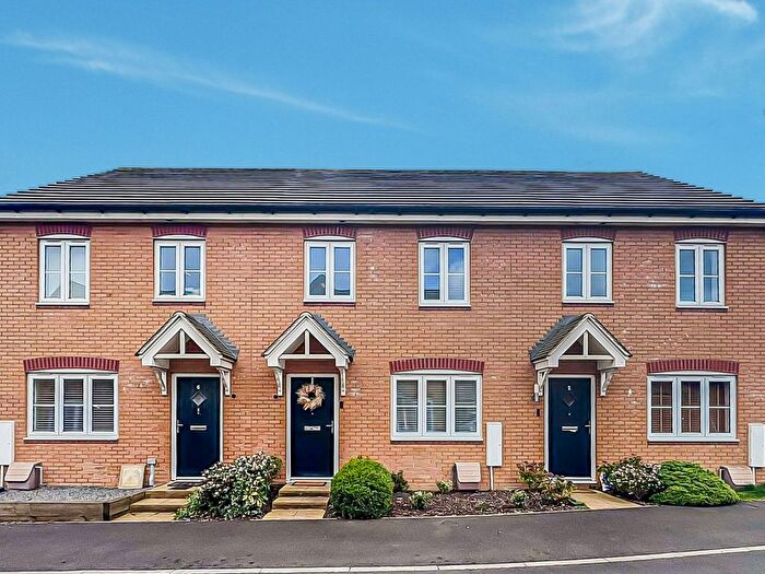 3 Bedroom Terraced House For Sale In Niblett Close, Hardwicke, GL2