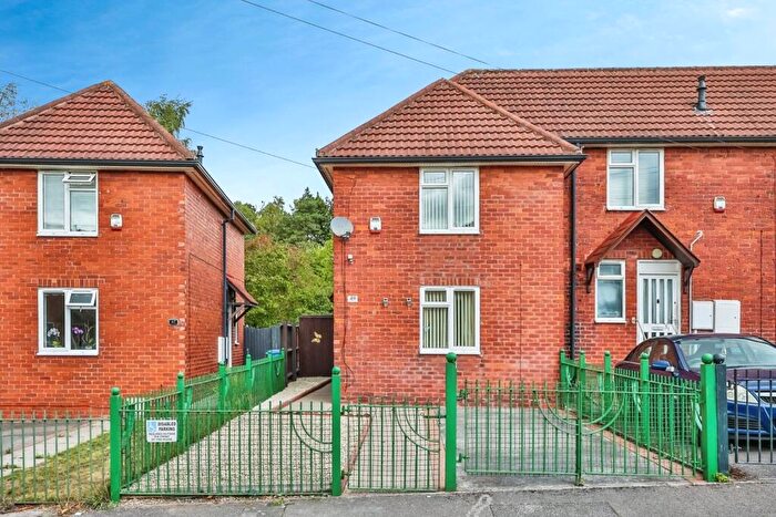 2 Bedroom End Of Terrace House For Sale In Houfton Road, Mansfield, Nottinghamshire, NG18