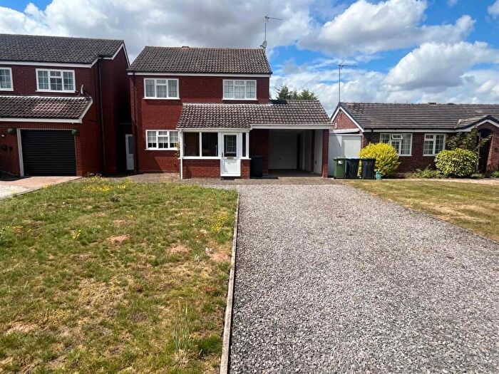 3 Bedroom Detached House To Rent In Dovehouse Drive, Wellesbourne, CV35