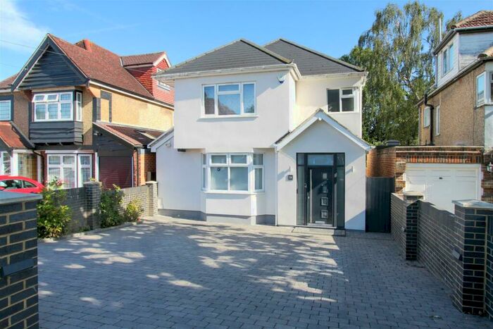 5 Bedroom Detached House To Rent In Potter Street, Northwood, HA6