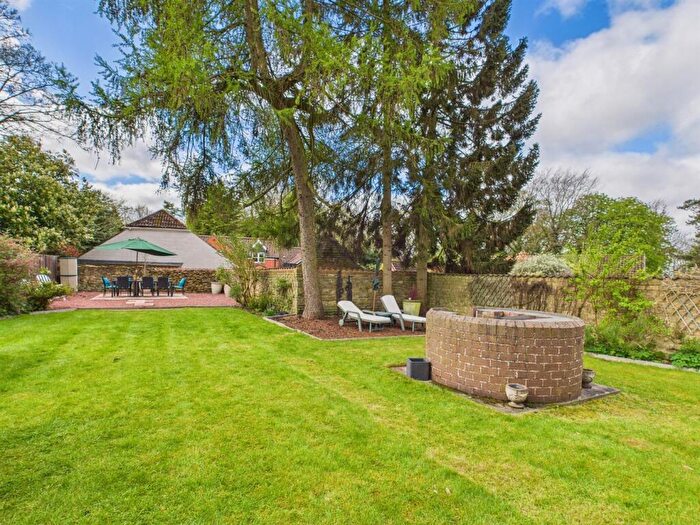 4 Bedroom Detached House For Sale In Brooklands, School Lane, Harmston, Lincoln, LN5