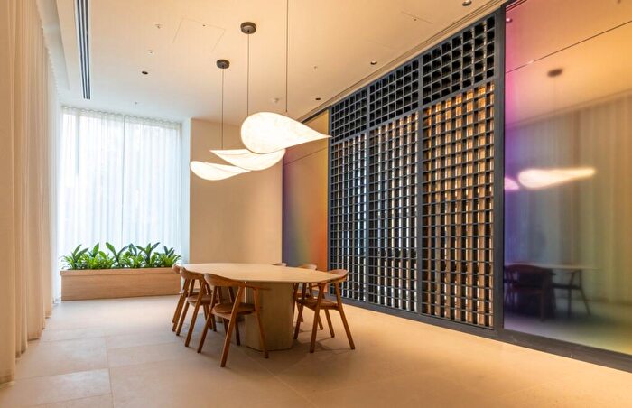 1 Bedroom Flat To Rent In The Maple, Aviator Drive, London, NW2