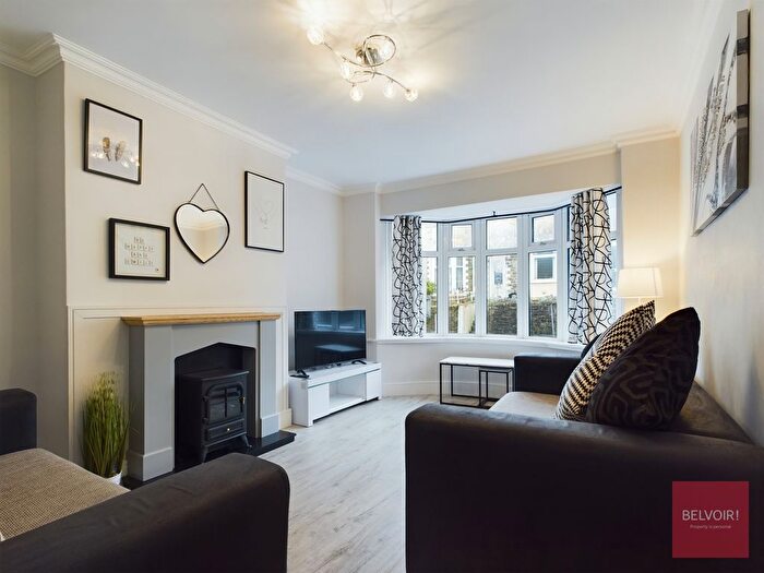 3 Bedroom Bungalow To Rent In Short Street, Mount Pleasant, Swansea, SA1