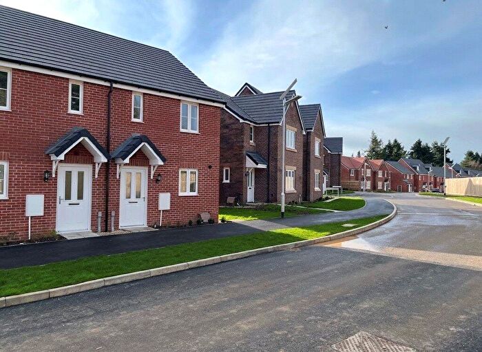 3 Bedroom Semi-Detached House For Sale In St Peters Place, Salisbury, Wiltshire, SP2