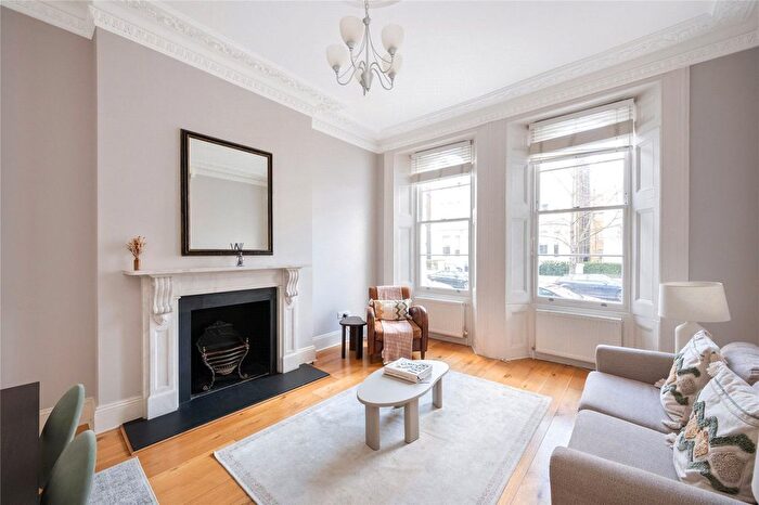 1 Bedroom Flat To Rent In Elgin Crescent, Notting Hill, W11
