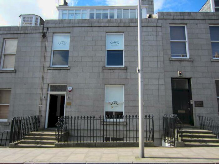 1 Bedroom Ground Maisonette To Rent In Crown Street, Aberdeen, AB11