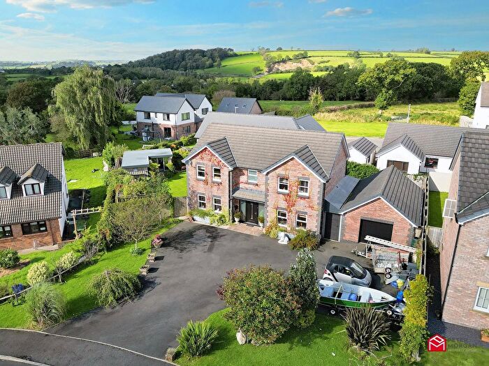 4 Bedroom Detached House For Sale In Maesglasnant, Cwmffrwd, Carmarthen, Carmarthenshire., SA31