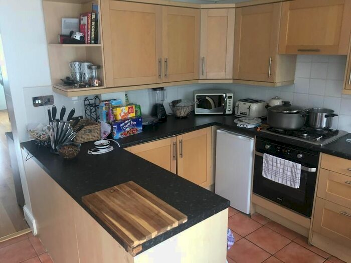 3 Bedroom Terraced House To Rent In Bedford Road, London, N9