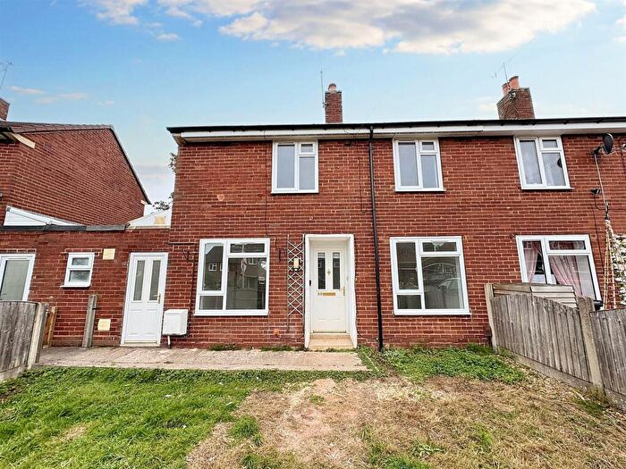 2 Bedroom Semi-Detached House To Rent In Stickley Lane, Dudley, DY3