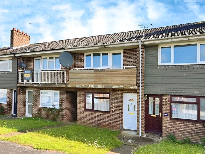 2 Bedroom Maisonette To Rent In Britten Road, Brighton Hill, RG22