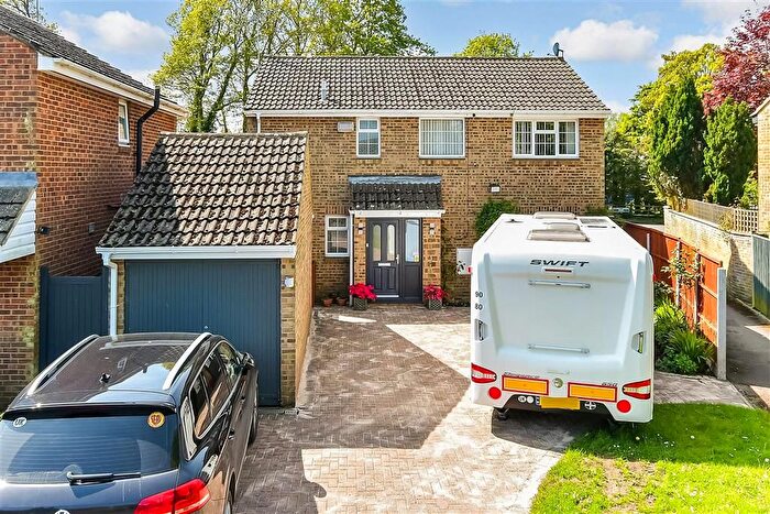 4 Bedroom Detached House For Sale In Laurel Grove, Kingswood, Maidstone, Kent, ME17