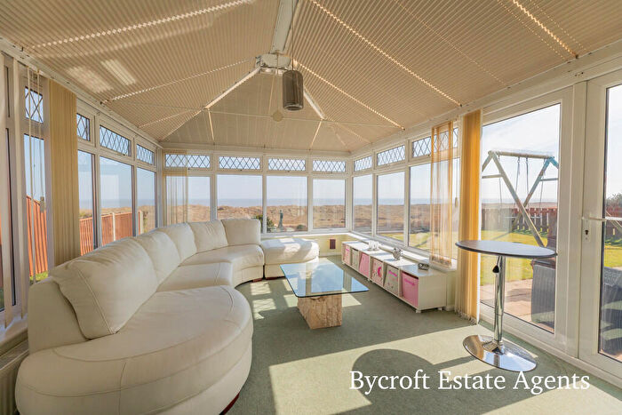 4 Bedroom Detached Bungalow For Sale In Bush Road, Winterton-On-Sea, NR29