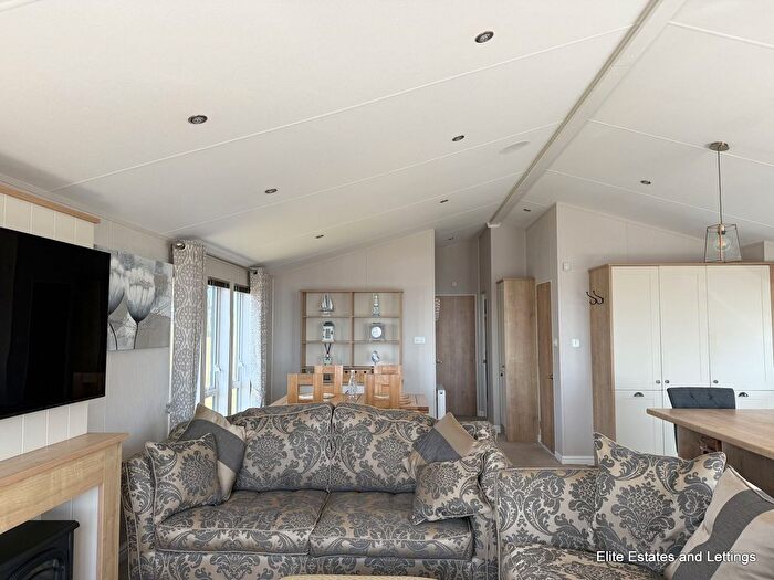 2 Bedroom Detached Bungalow For Sale In Mariners Rise, Sandy Bay Holiday Park, NE63
