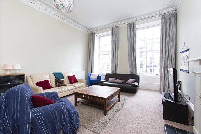 4 Bedroom Flat To Rent In Dundas Street, Edinburgh, EH3