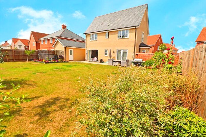 3 Bedroom House For Sale In Pavillion View, Elmstead Market, CO7