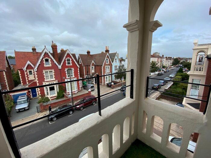 2 Bedroom Flat To Rent In St. Andrews Road, Southsea, PO5